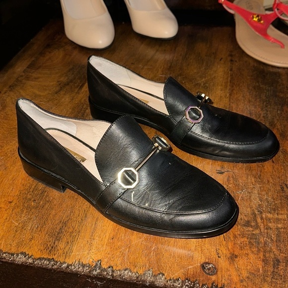 Louise Et Cie Bayne Womens Leather Slip On Round Toe Loafer Shoes Black Size 7 - Picture 2 of 10